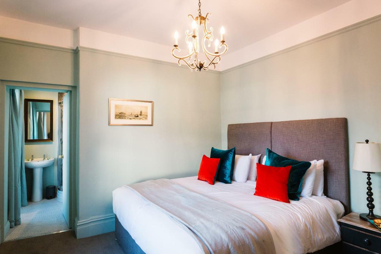 Ginger Peanut Hotel 4*
